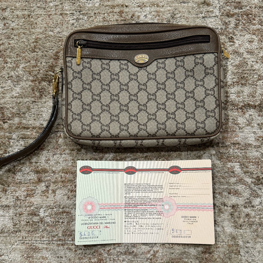 Gucci Clutch With Authenticity Card - Picture 3 of 7